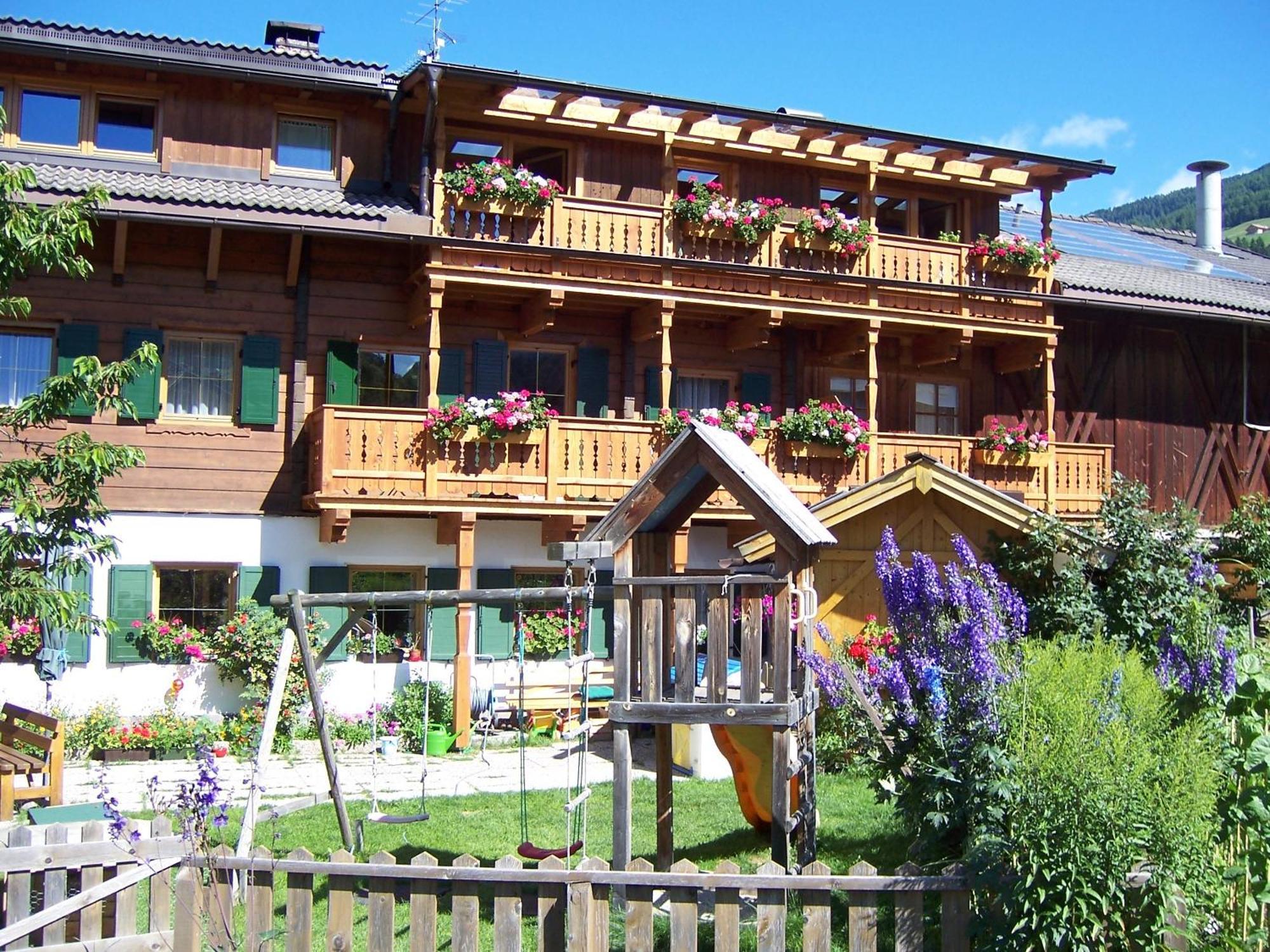 세스토 Obersanterhof 빌라 외부 사진